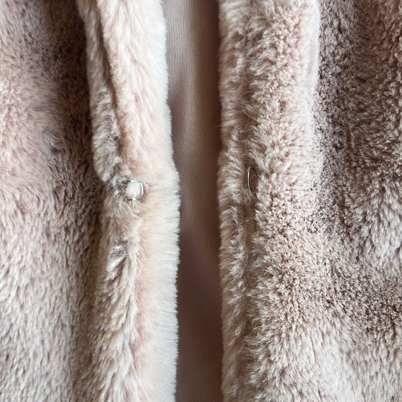 Express Pink Faux Fur Jacket Size M NWOT - Picture 11 of 15